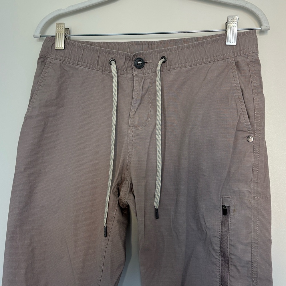 Vuori Women’s Ripstop Climbing Pants in Umber
